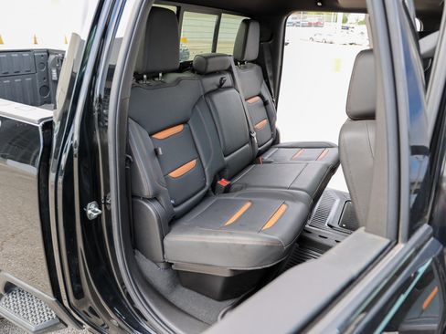 Used 2024 GMC Sierra 2500 AT4 w/ AT4 Premium Plus Package AWD/4WD image 47
