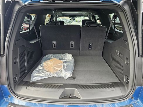 New 2026 GMC Yukon XL Elevation w/ Elevation Premium Package image 14