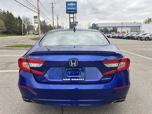 Used 2021 Honda Accord Sport image 4
