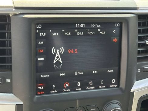 Used 2019 RAM 1500 Big Horn AWD/4WD image 11