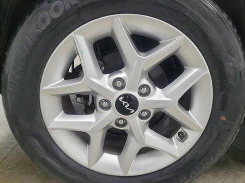 Used 2023 Kia Soul LX w/ LX Technology Package image 31