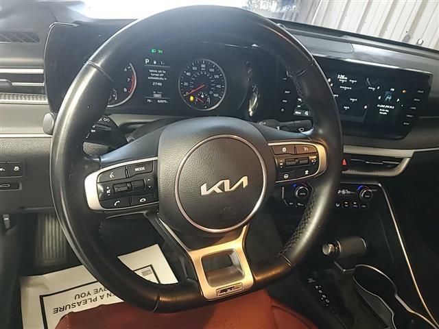 Used 2023 Kia K5 GT-Line w/ GT-Line Premium Package FWD image 6