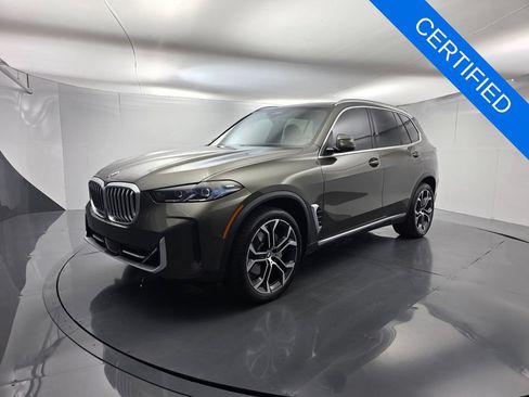 Certified 2025 BMW X5 sDrive40i w/ Premium Package RWD image 8