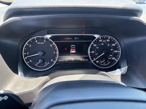 Used 2025 Nissan Rogue SV AWD/4WD image 18
