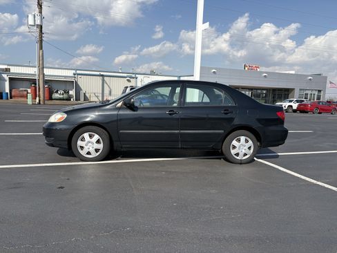 Used 2008 Toyota Corolla CE image 2