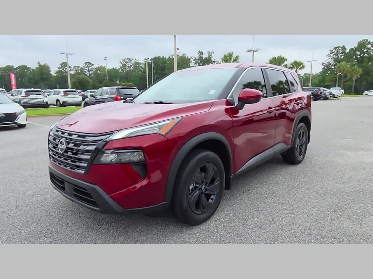 Used 2026 Nissan Rogue SV FWD image 23