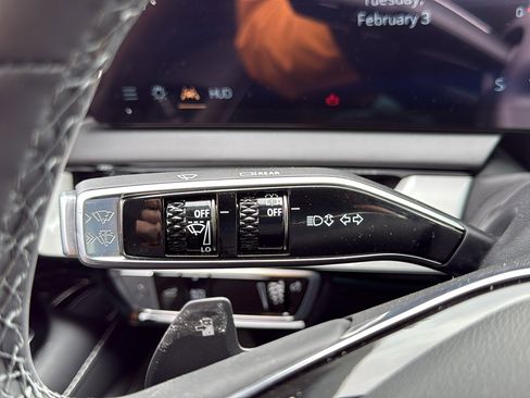 New 2026 Cadillac Optiq Luxury 2 image 14