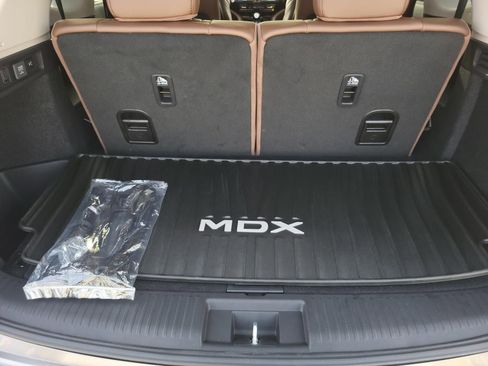 Used 2026 Acura MDX SH-AWD w/ Technology Package image 10