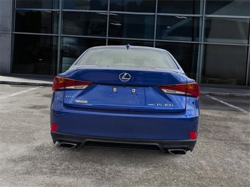 Used 2019 Lexus IS 300 AWD image 6