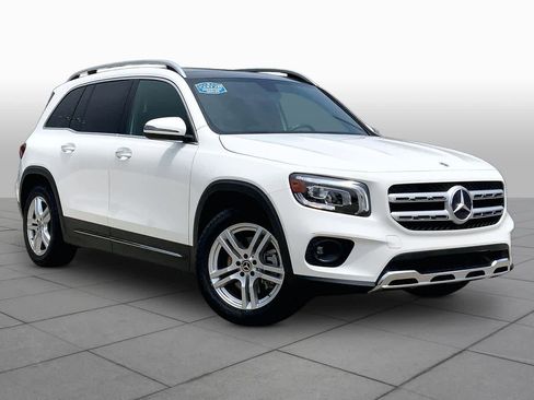 Used 2021 Mercedes-Benz GLB 250 4MATIC image 3