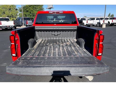 Used 2024 Chevrolet Silverado 2500 LTZ AWD/4WD image 11