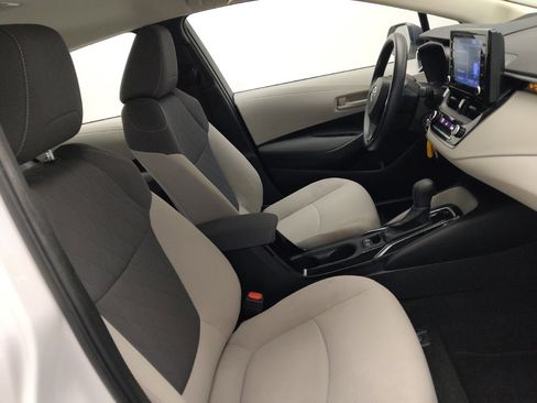 Used 2022 Toyota Corolla LE FWD image 21
