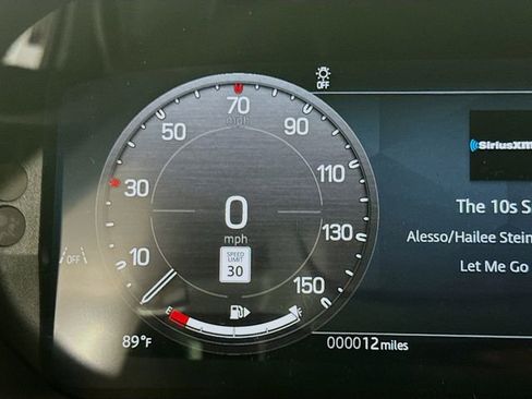 Certified 2025 Land Rover Defender 110 V8 AWD/4WD image 13