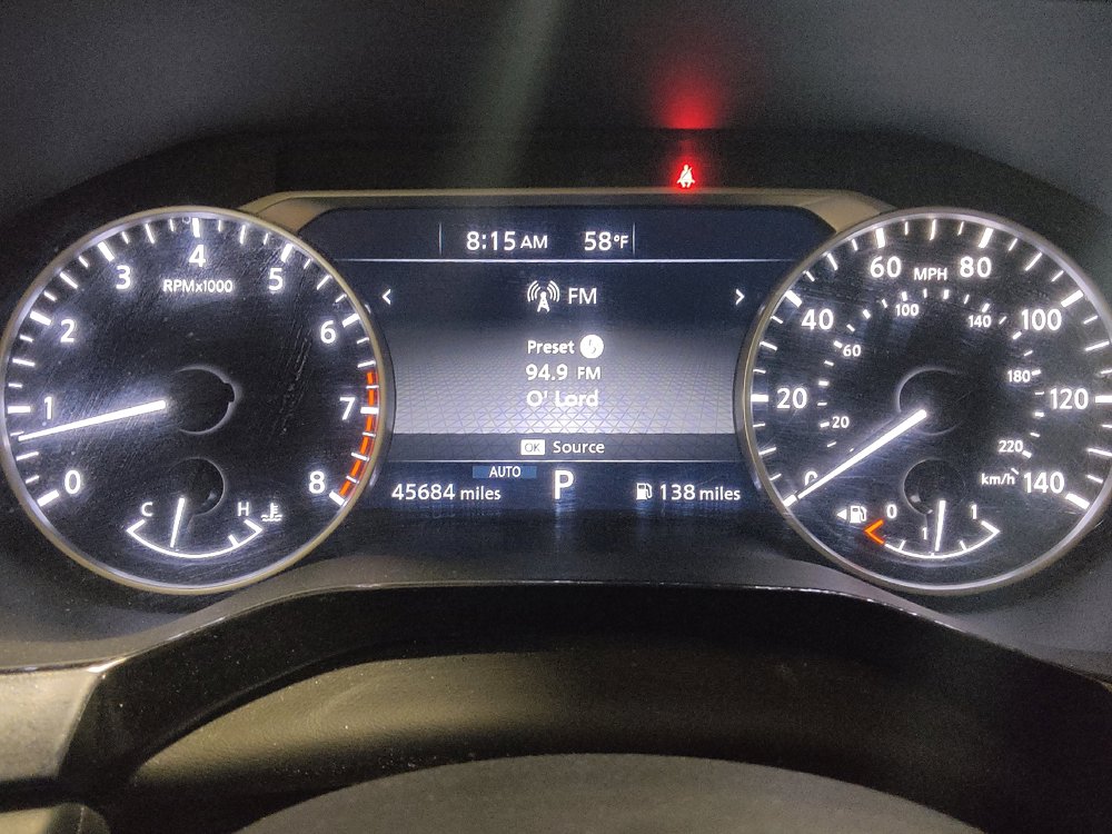 Used 2022 Nissan Pathfinder SV AWD/4WD image 23