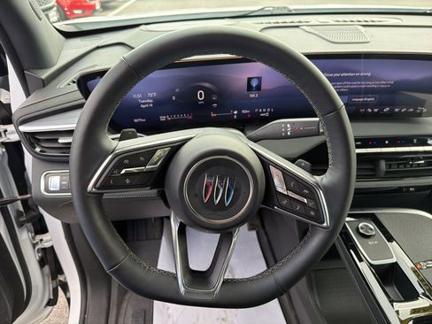 Used 2025 Buick Enclave Sport Touring w/ LPO, Floor Liner Package AWD/4WD image 20