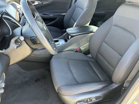 Used 2024 Chevrolet Malibu LT FWD image 21
