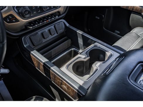 Used 2016 GMC Sierra 1500 Denali AWD/4WD image 19