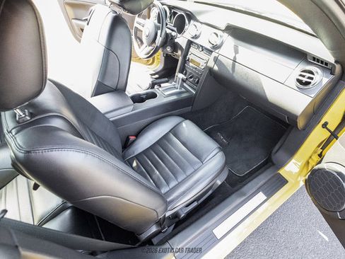 Used 2006 Ford Mustang GT Premium RWD image 42