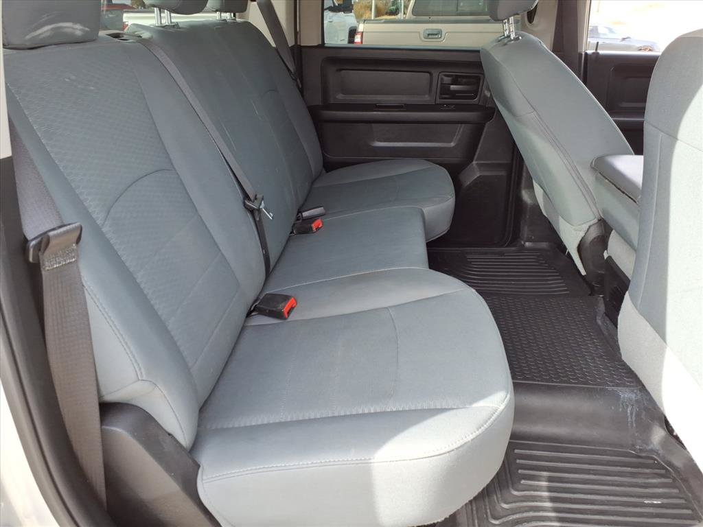 Used 2018 RAM 2500 Tradesman w/ Chrome Appearance Group AWD/4WD image 14