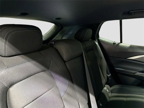 New 2026 Chevrolet Equinox EV LT image 30