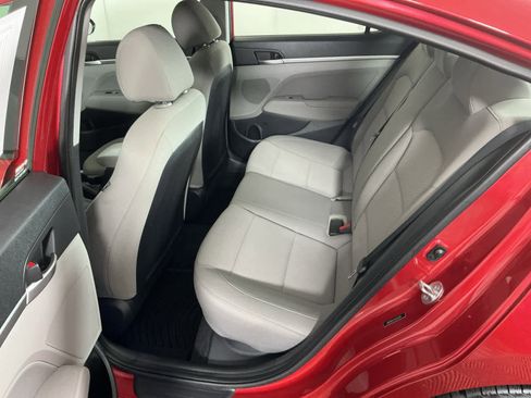 Used 2020 Hyundai Elantra SEL w/ Winter Weather Package image 20