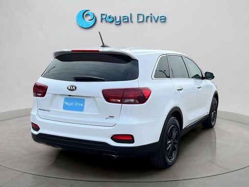 Used 2020 Kia Sorento LX AWD/4WD image 5