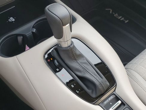 New 2026 Honda HR-V LX image 24