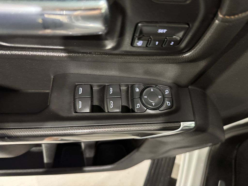 Used 2021 GMC Sierra 1500 AT4 AWD/4WD image 17