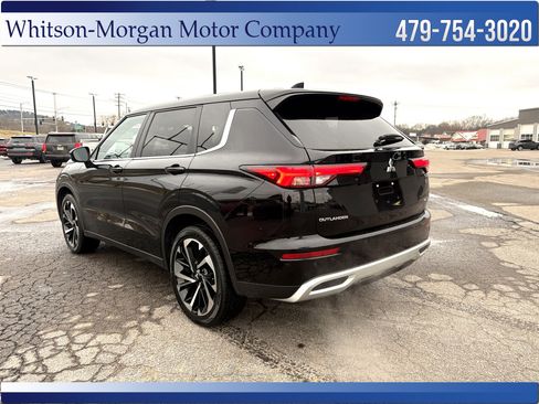 Used 2024 Mitsubishi Outlander SE image 7