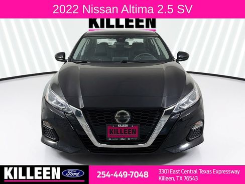 Used 2022 Nissan Altima 2.5 SV FWD image 2