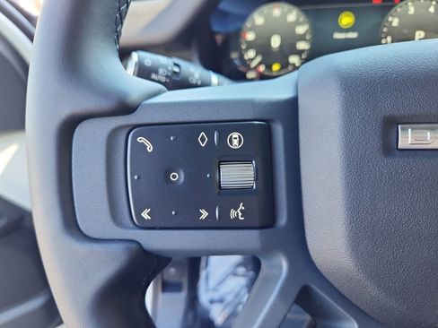 Used 2026 Land Rover Defender 110 S AWD/4WD image 17