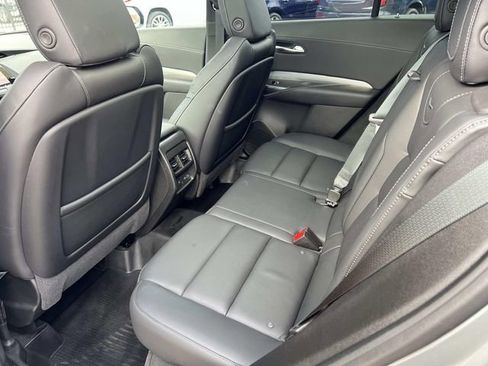 Certified 2023 Cadillac XT4 Premium Luxury w/ Technology Package image 12