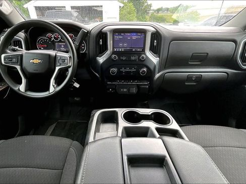 Used 2022 Chevrolet Silverado 2500 LT AWD/4WD image 10