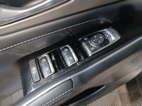 Used 2024 Kia Sorento SX image 15