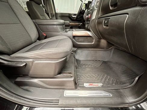 Used 2022 Chevrolet Silverado 1500 LT Trail Boss image 30