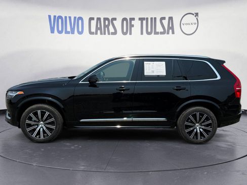 Used 2025 Volvo XC90 B5 Plus image 2