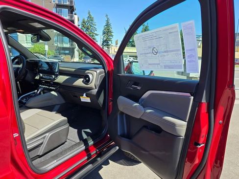 New 2025 Chevrolet Colorado ZR2 w/ Technology Package image 13