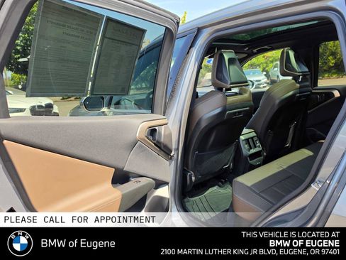 Used 2025 BMW X3 xDrive30i w/ Convenience Package AWD/4WD image 19