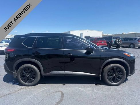 Certified 2023 Nissan Rogue SV w/ SV Premium B Package AWD/4WD image 4