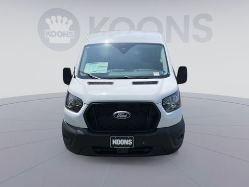 New 2026 Ford Transit 250 148 Medium Roof RWD image 4