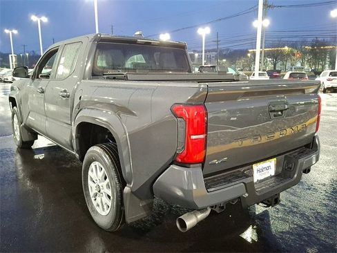 New 2026 Toyota Tacoma SR5 image 4