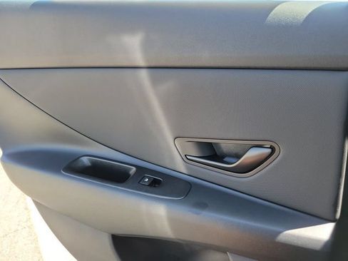 New 2026 Hyundai Elantra SEL Sport FWD image 23