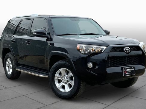 Used 2018 Toyota 4Runner SR5 Premium RWD image 3