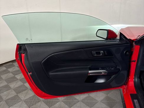 Used 2025 Ford Mustang Premium RWD image 15