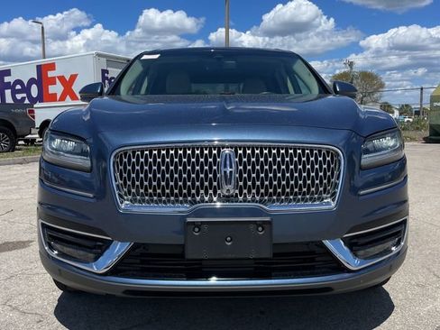 Used 2019 Lincoln Nautilus Reserve AWD/4WD image 8