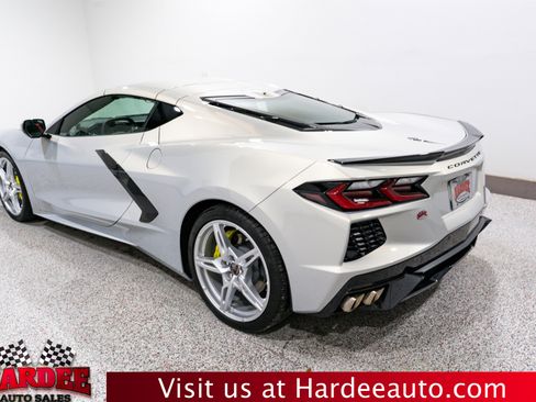 Used 2024 Chevrolet Corvette Stingray Premium Cpe w/ 3LT image 3