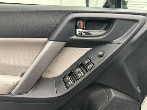 Used 2017 Subaru Forester 2.5i Limited image 25