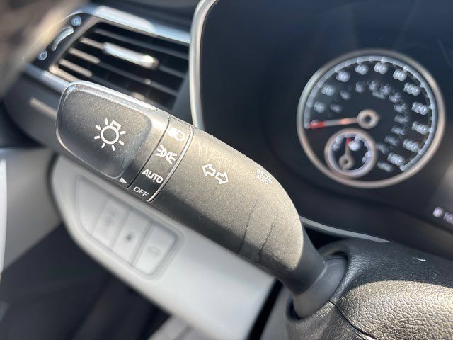 Used 2023 Genesis G70 2.0T RWD image 42