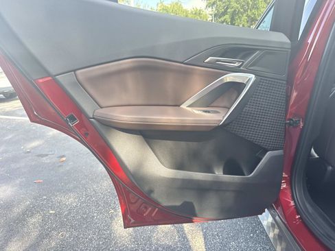 Used 2025 BMW X2 xDrive28i image 12