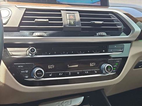 Used 2019 BMW X3 sDrive30i w/ Premium Package RWD image 15